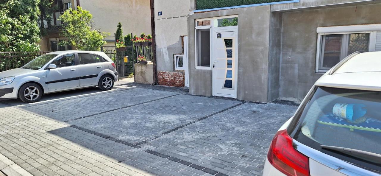 Apartman Zivkovic Лесковац Екстер'єр фото